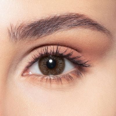 عدسات لاصقة شهرية