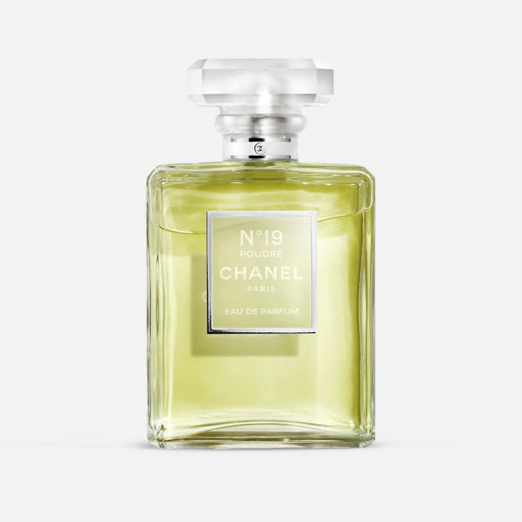 Buy 19 Poudre EDP in Kuwait Klinq
